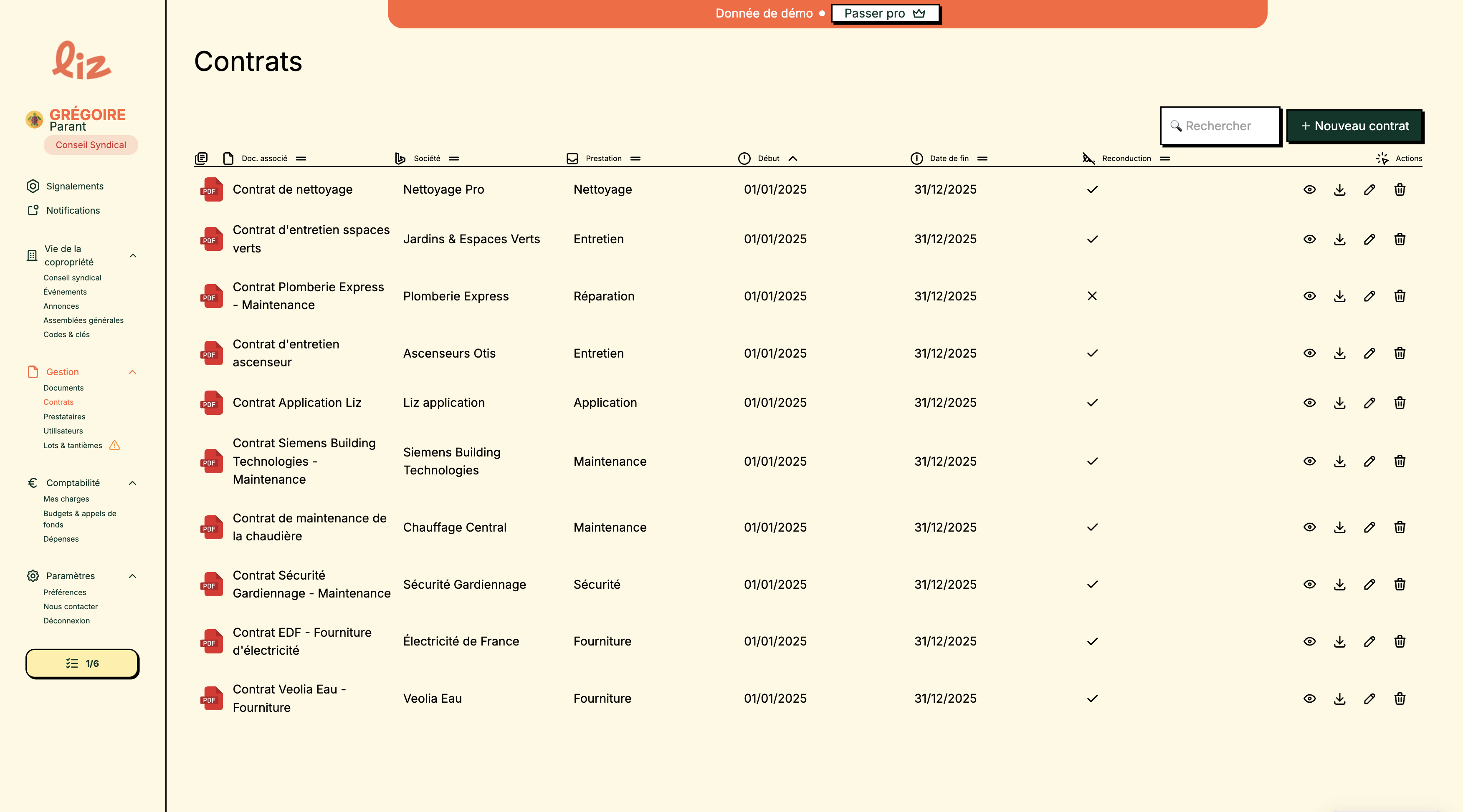 Interface Liz — liste des contrats de copropriété avec échéances et statuts actifs